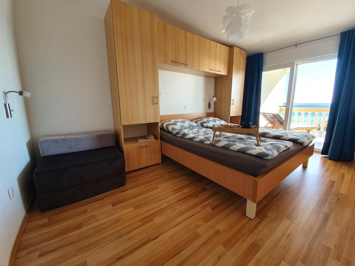 Comfortable Family Apt Iris 20M From Beach In Mandre Eksteriør billede